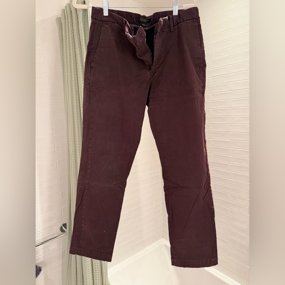 Banana Republic Kevin Love Slim Fit Men's Rich Maroon Chinos